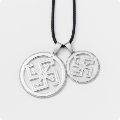 Оберег Сварга из серебра в круге